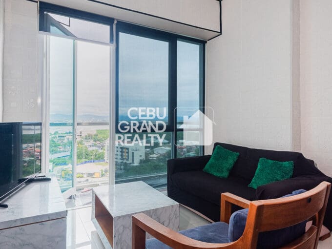 Stunning Condo with Panoramic Coastal Views at Newtown Mactan