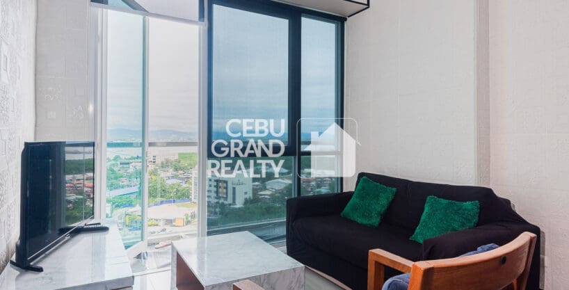 Stunning Condo with Panoramic Coastal Views at Newtown Mactan