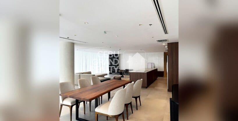 Modern Contemporary Townhouse with City Views at Guadalupe