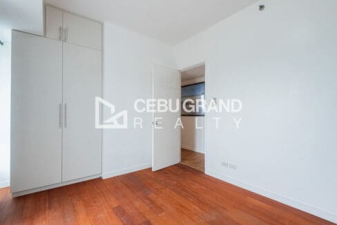 Semi-Furnished 3BR Condo for Sale at Marco Polo Residences