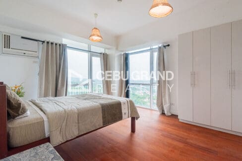 Semi-Furnished 3BR Condo for Sale at Marco Polo Residences