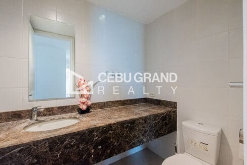 Semi-Furnished 3BR Condo for Sale at Marco Polo Residences