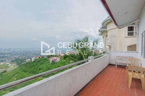 Full-length terrace looking over Cebu City to the sea at the 4 bedroom house for rent in Tisa