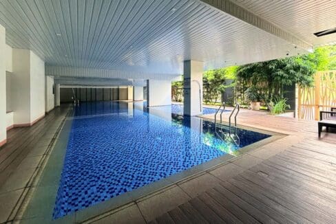 Swimming pool and landscaped pool deck for residents at Sedona Parc
