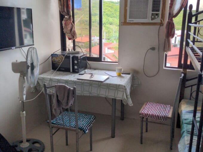 Fully-Furnished Studio with Mountain View at La Almirah Crest, Liloan